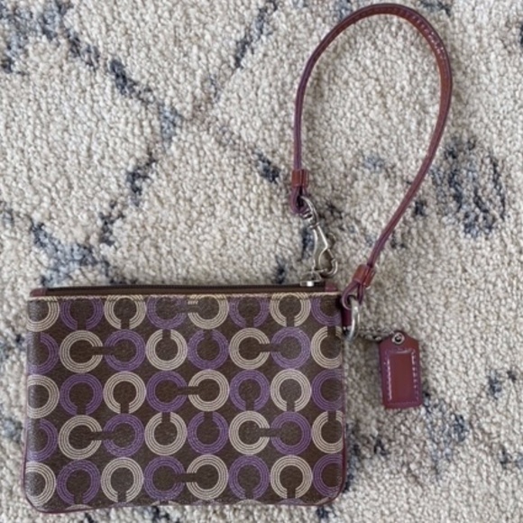 Coach Leather Wristlet - Picture 6 of 6